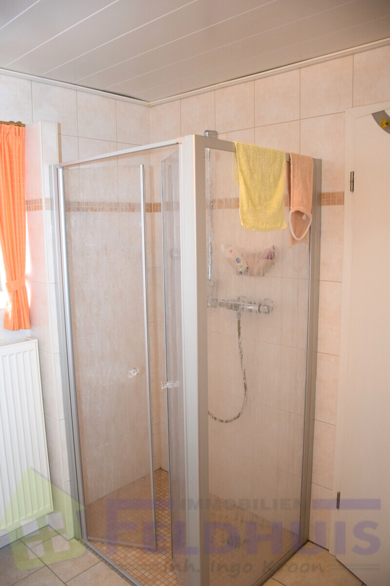 Badezimmer Bild 2