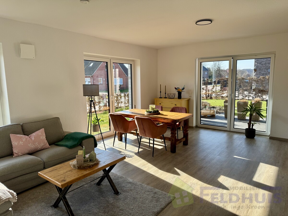 Wohn- und Küchenbereich Bild 1