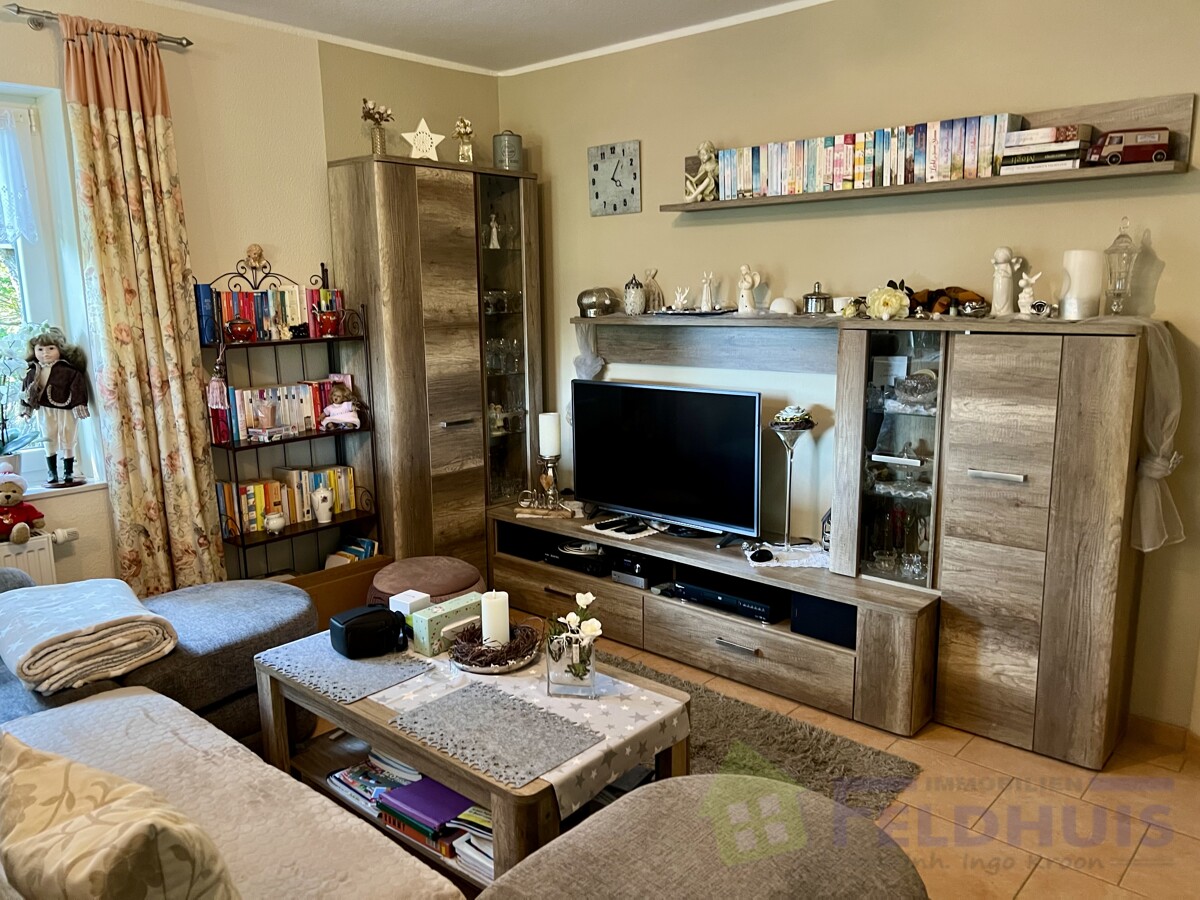 Wohnzimmer Bild 1