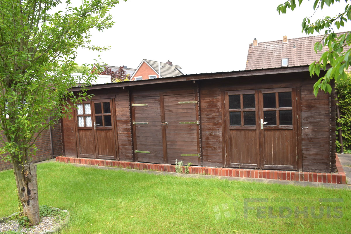 Holzschuppen I und II