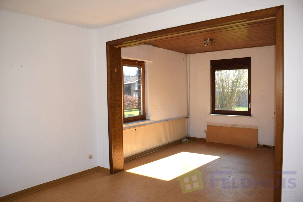 Wohn- und Esszimmer Bild 2