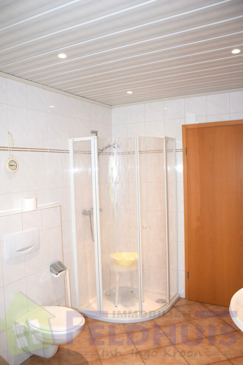 Badezimmer Bild 2