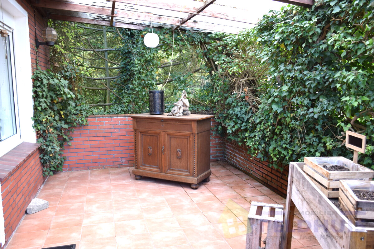 TerÜberdachte Terrasse Bild 1