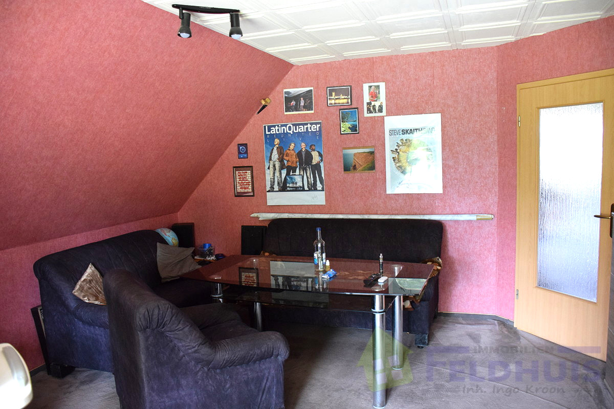 Wohnzimmer mit Loggia Bild 1 