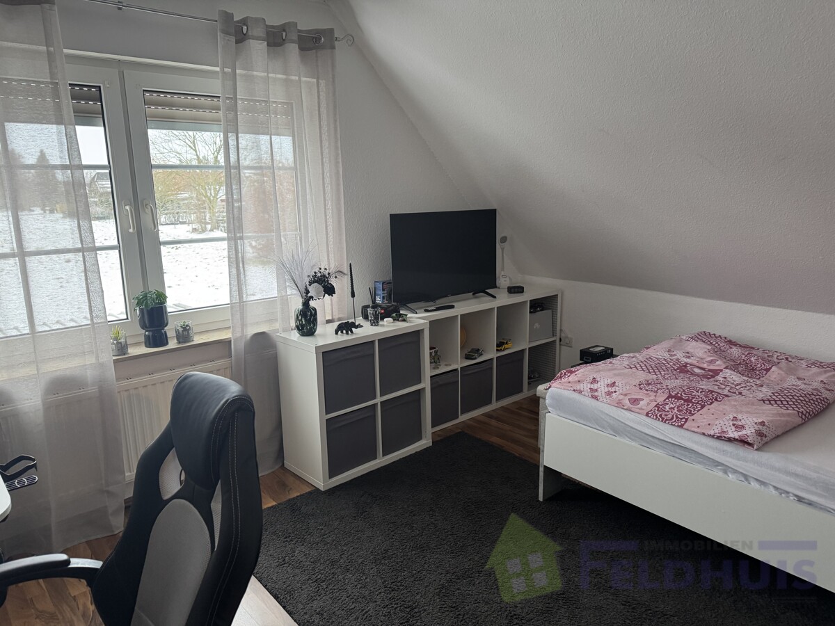 Schlafzimmer Bild 1