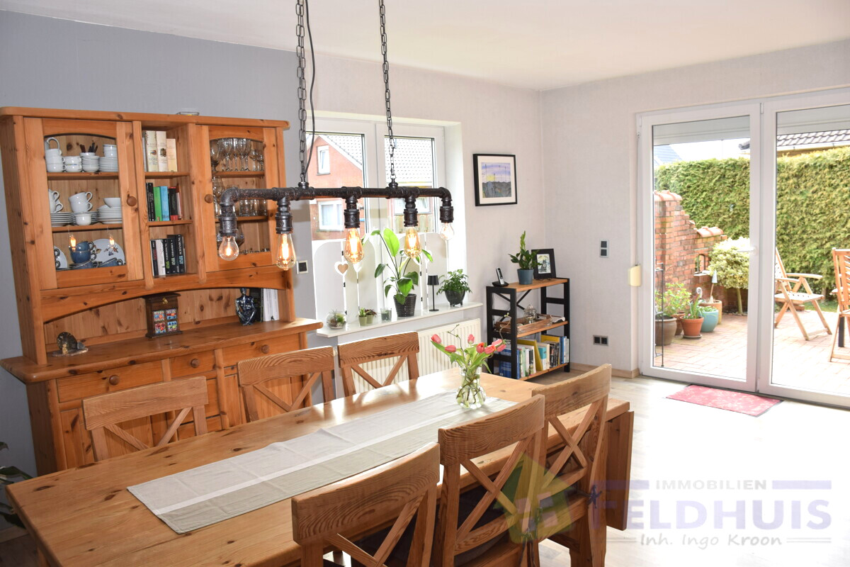 Wohn- und Esszimmer Bild 2
