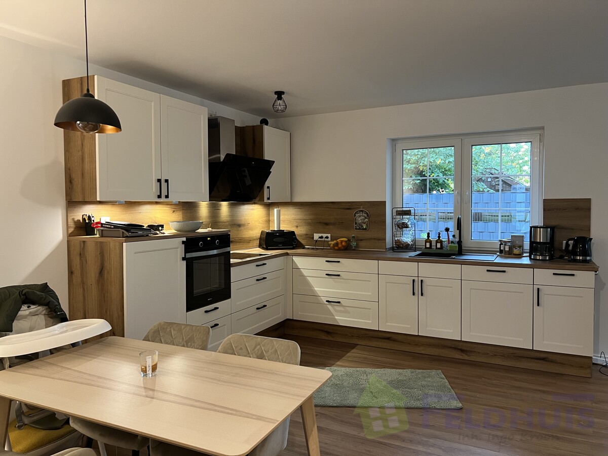 Wohn- und Küchenbereich Bild 1