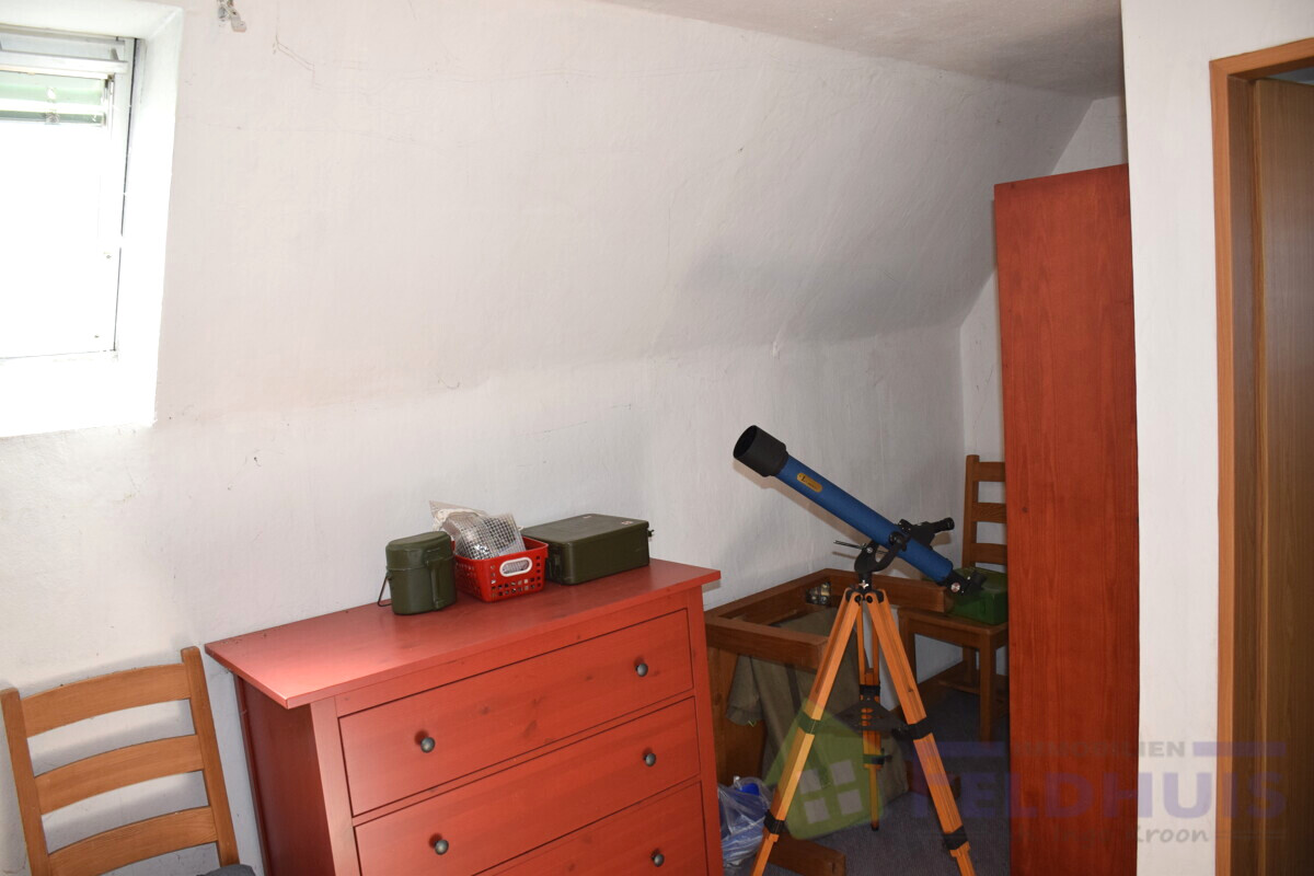 Durchgangszimmer DG Bild 1