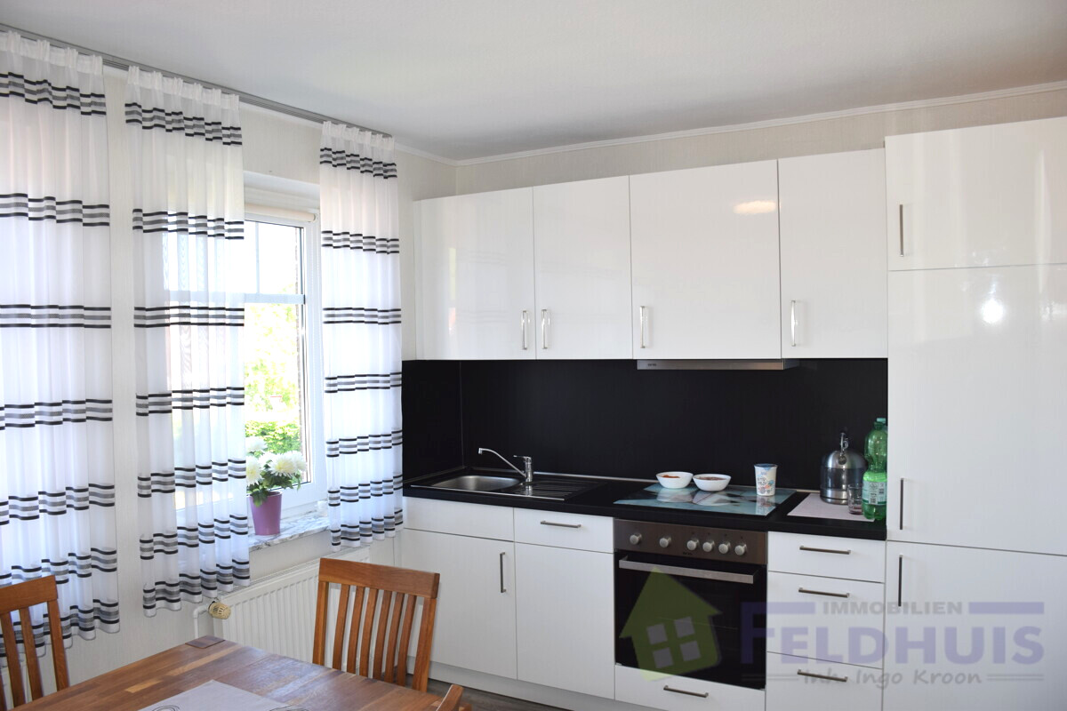 Küche DG Wohnung rechts Bild 1