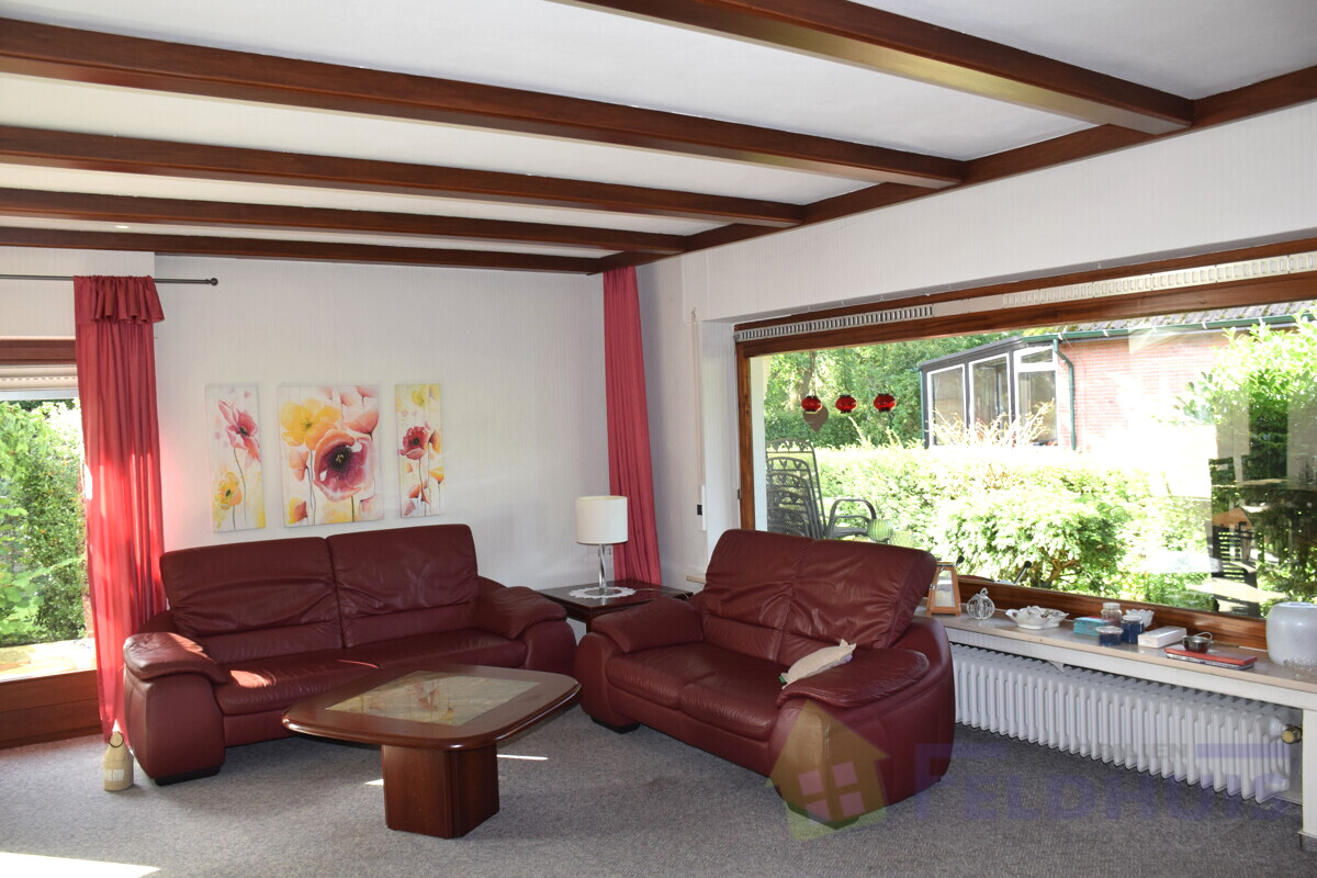 Wohnzimmer Bild 1