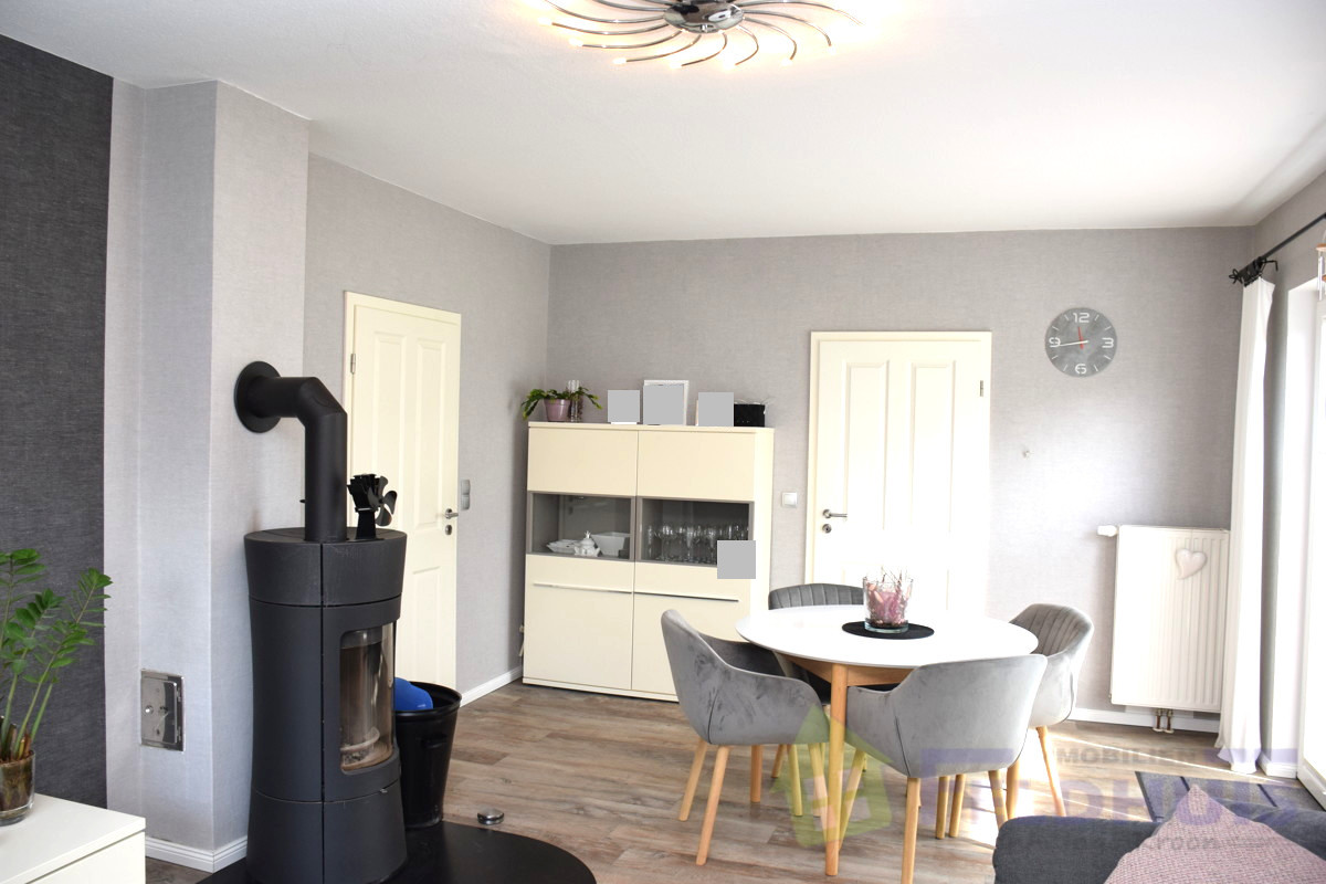 Wohnzimmer Bild 2