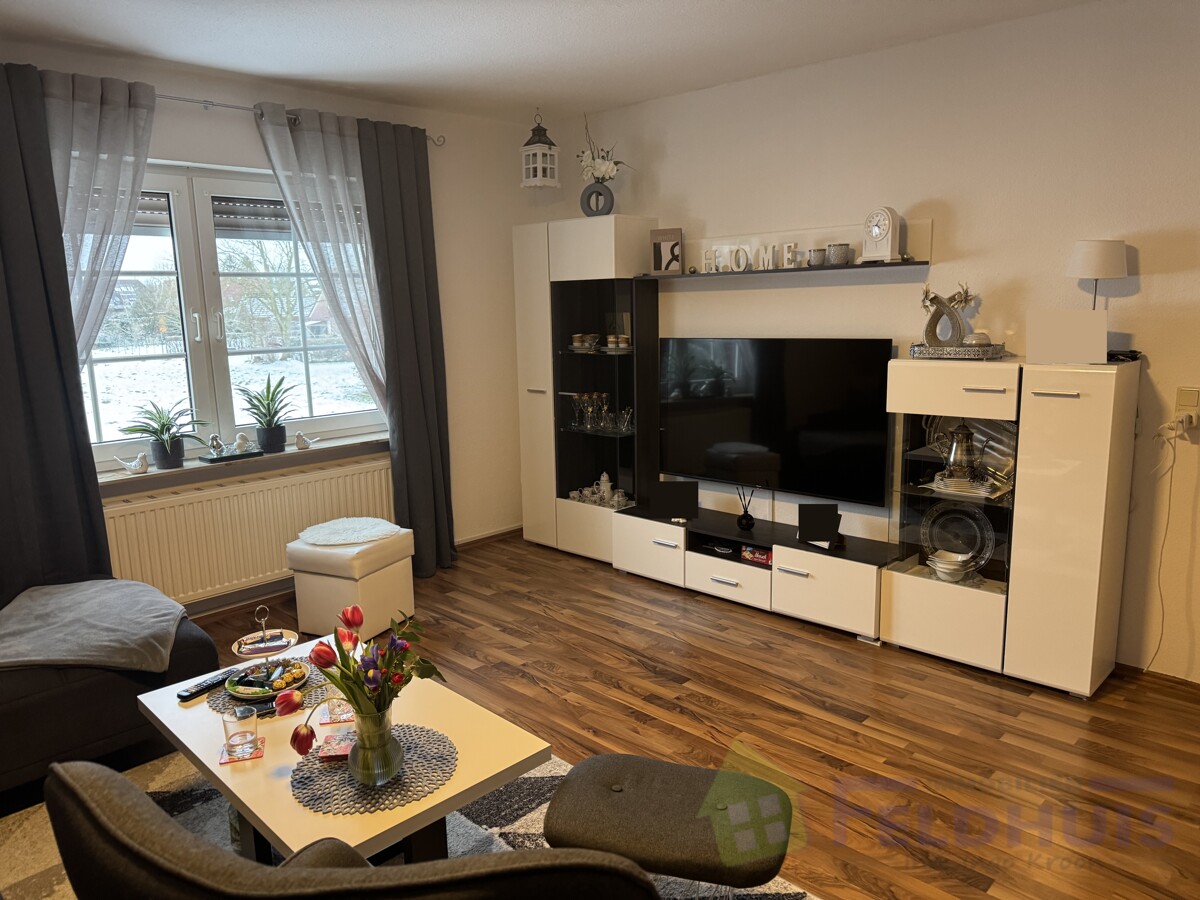 Wohnzimmer Bild 1
