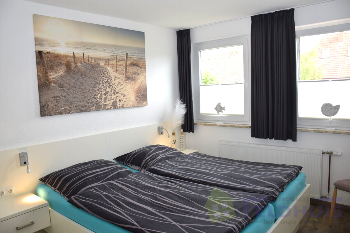 Schlafzimmer Bild 1