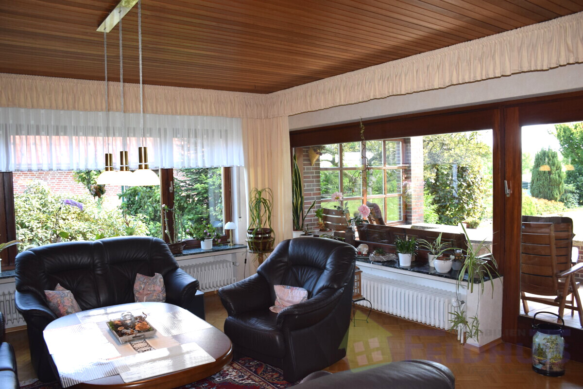 Wohnzimmer Bild 1