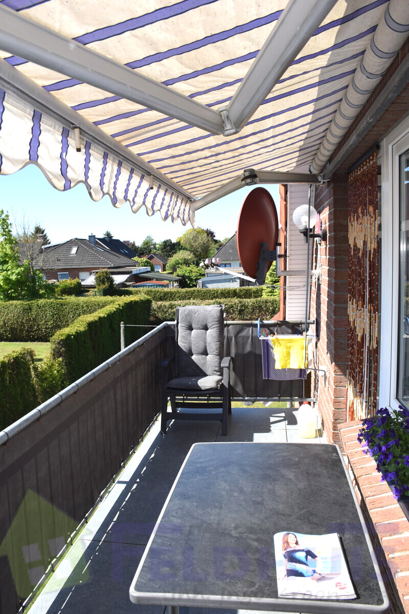 Balkon DG Wohnung rechts