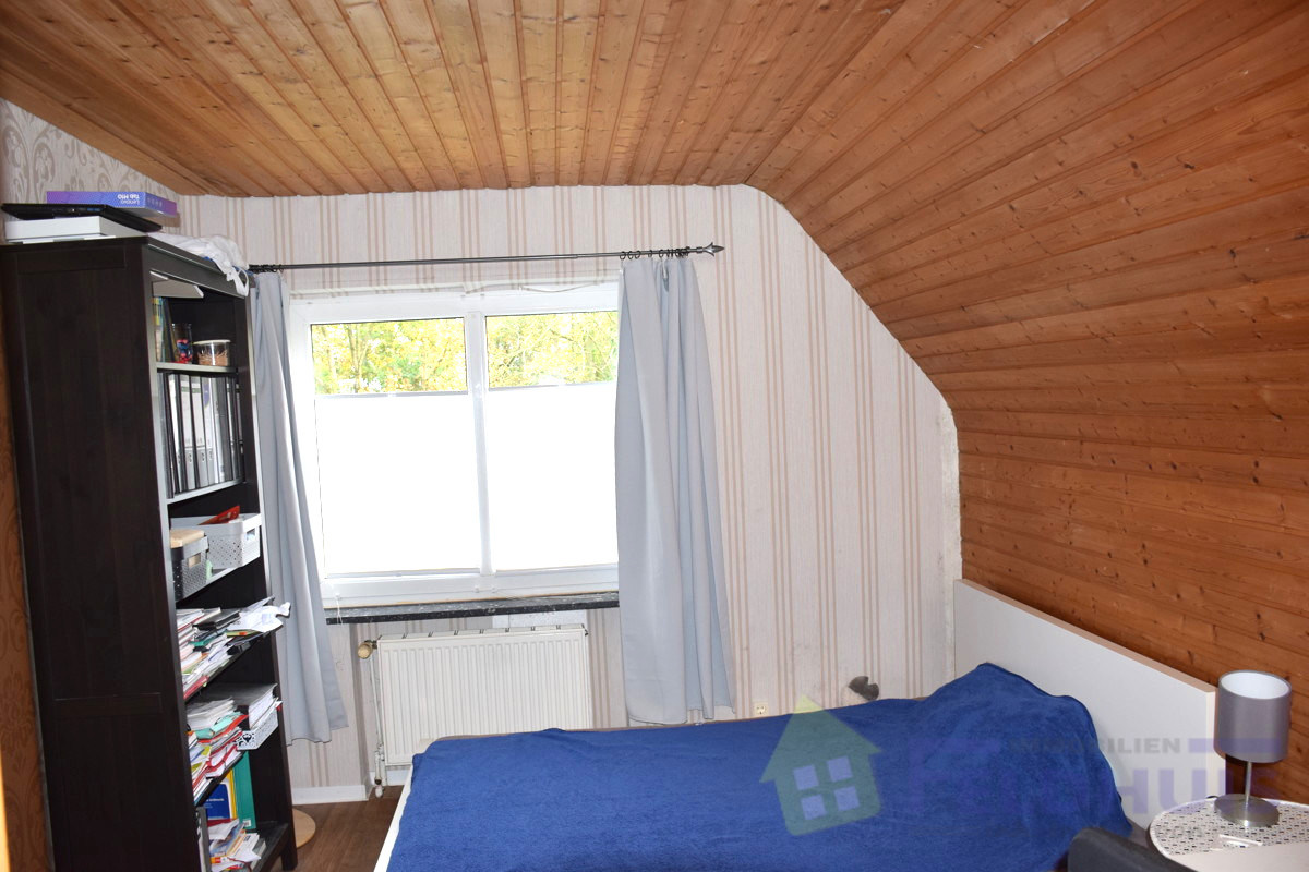 Zimmer DBadezimmer DG BildG rechts