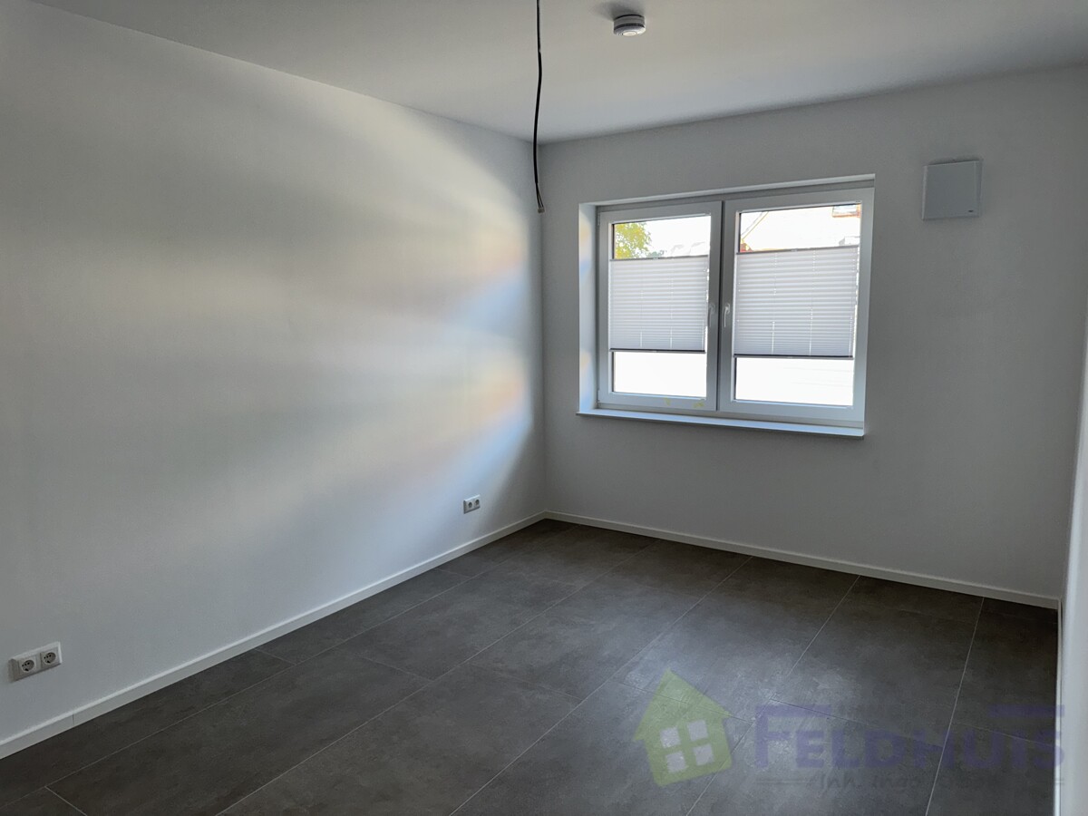 Büro 1 Bild 1