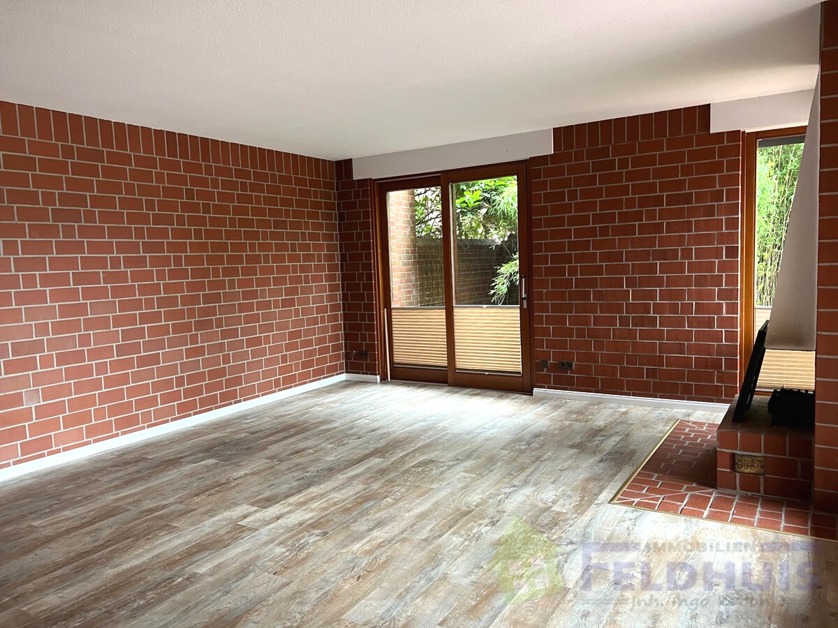 Wohnzimmer Bild 1