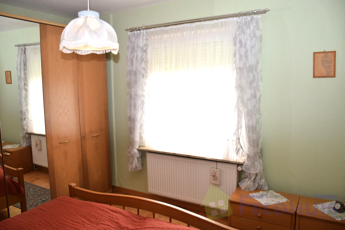 Schlafzimmer Bild 2