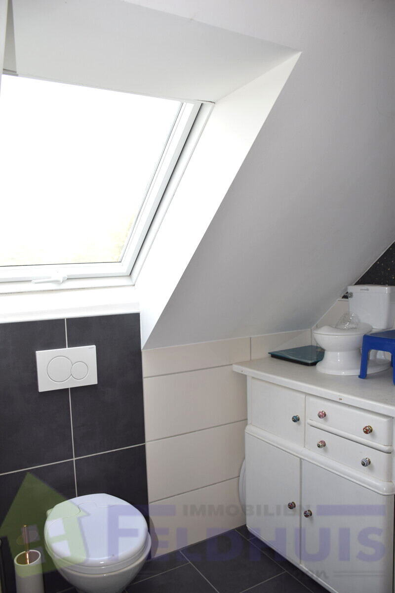 Badezimmer DG Bild 3