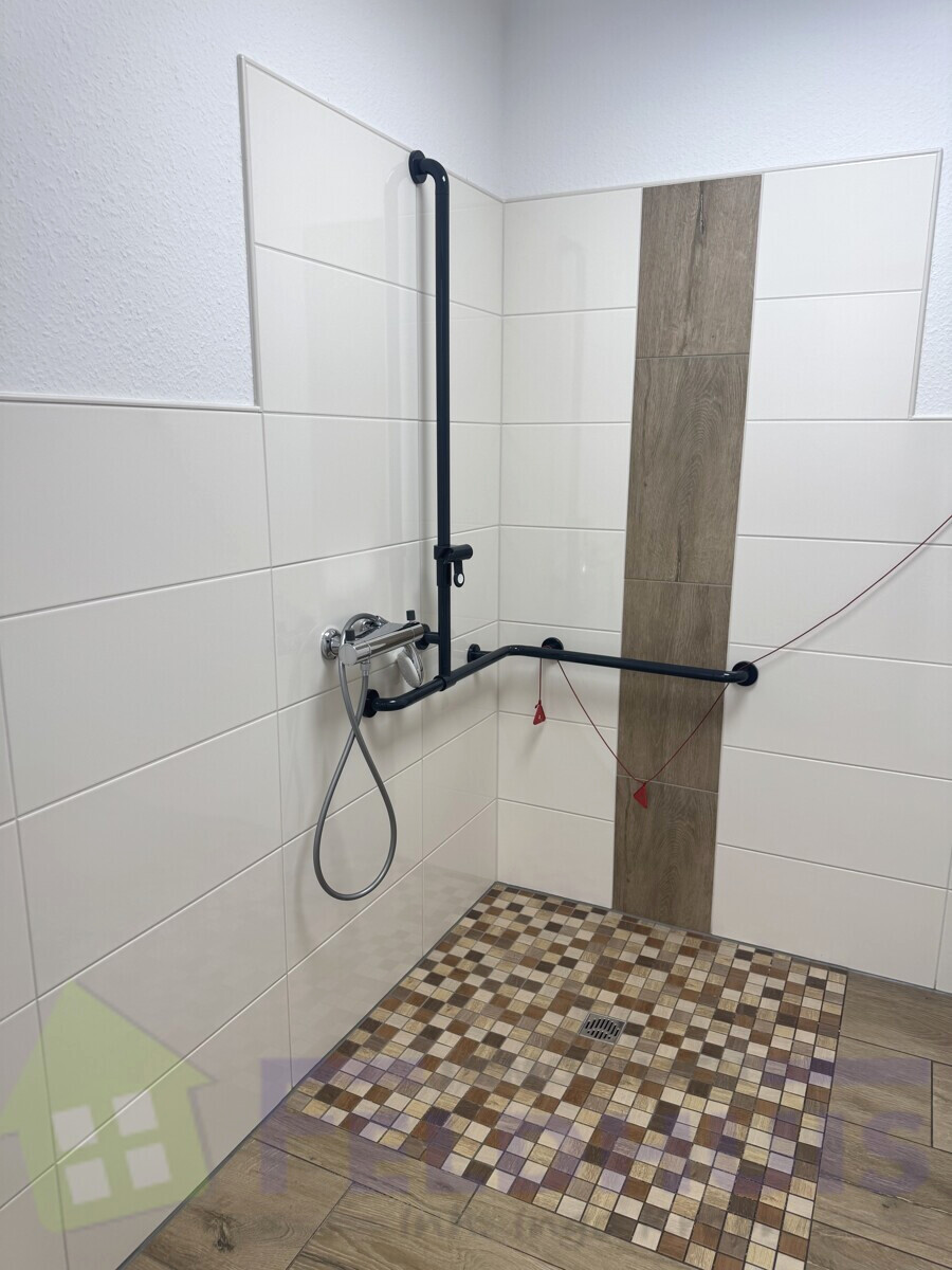 Badezimmer Zimmer 12 Bild 1
