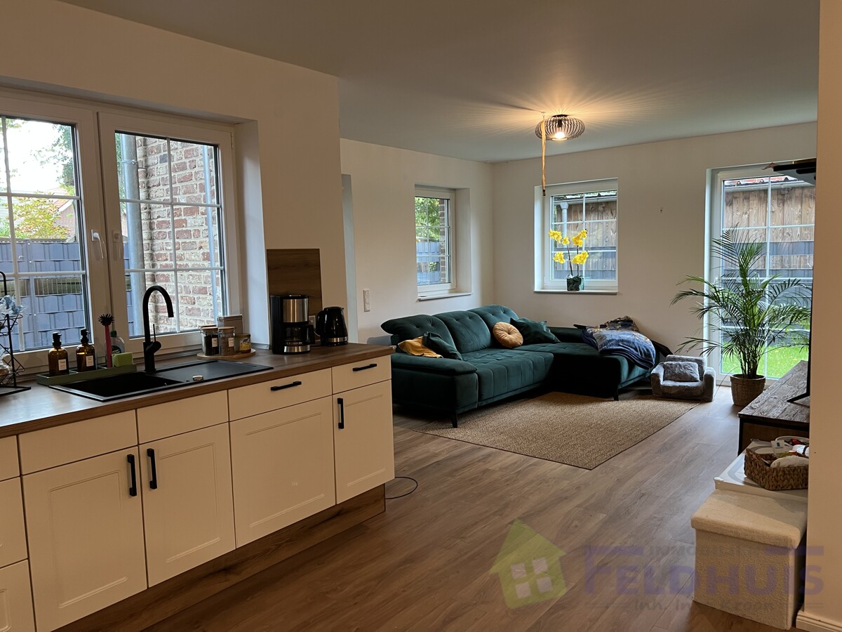 Wohn- und Küchenbereich Bild 2