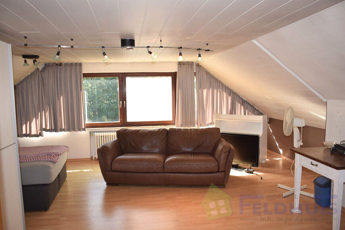 Schlafzimmer DG Bild 1