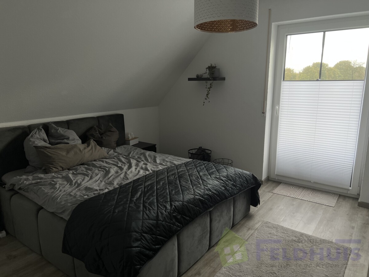 Schlafzimmer Bild 1