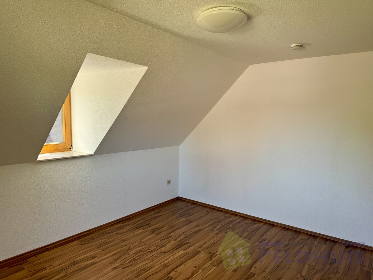 Schlafzimmer Bild 2