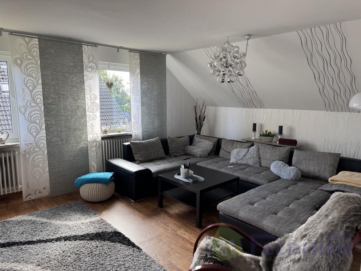 Wohnzimmer Bild 1