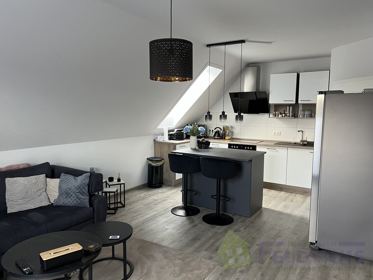 Wohn- und Küchenbereich Bild 1