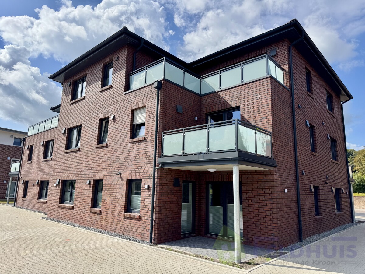 Zentrale Erdgeschoss-Gewerbeeinheit in einem Neubauprojekt in Leer-Loga!