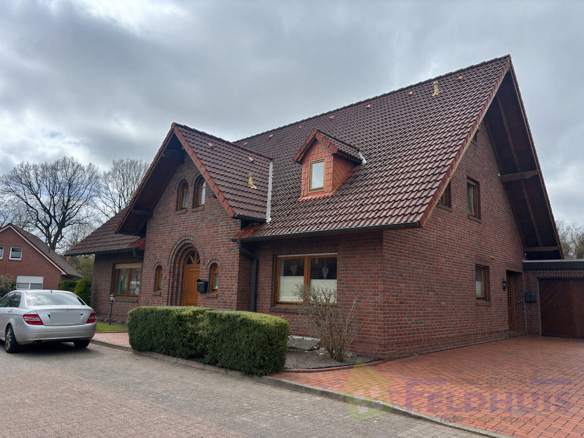 Gemütliche Oberwohnung mit Balkon in beliebter Lage von Hesel!