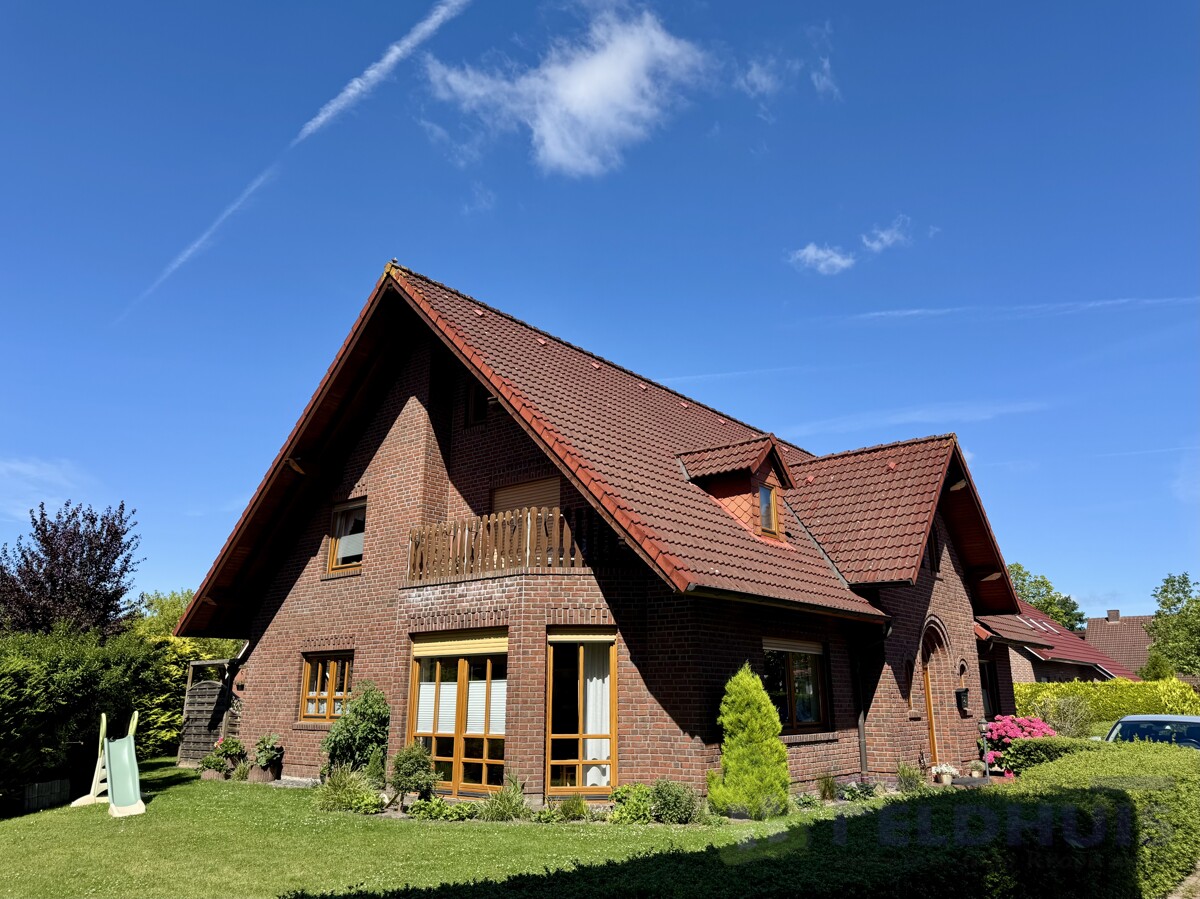 Gemütliche Oberwohnung mit Balkon in beliebter Lage von Hesel!