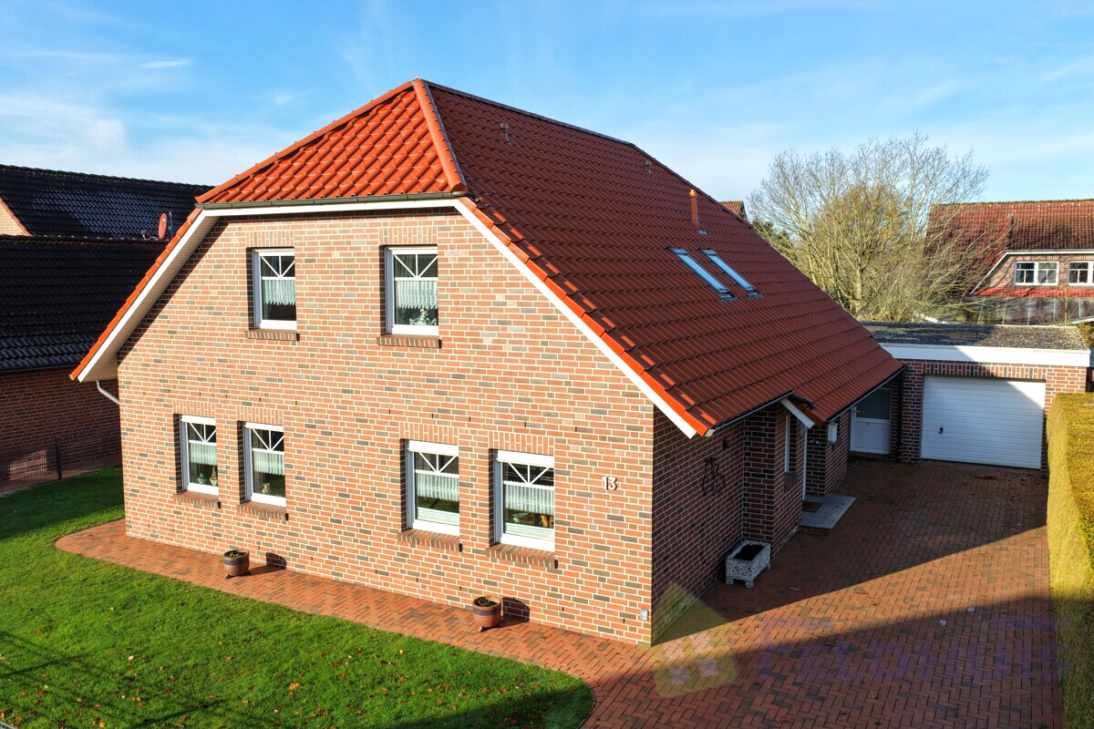 Gepflegtes Einfamilienhaus in ruhiger 
Siedlungslage von Warsingsfehn!